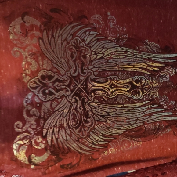 Cute maroon top. Size S by Angeles and Diamonds - Picture 4 of 4